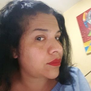 Meet your Posher, Ana